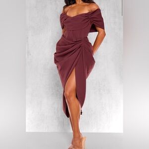Elegante Off-Shoulder Flutter Sleeve Bodycon Midi Dress